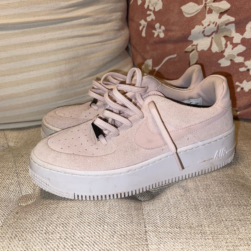 Suede platform Nike’s